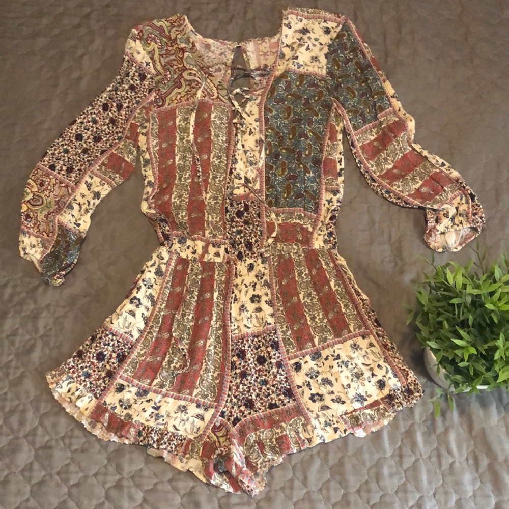 American Eagle Long Sleeve Romper
